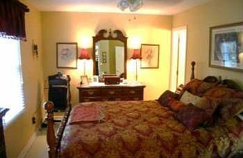 4th image of 2888 Chateau Cir