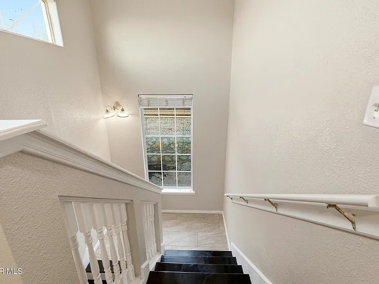 7536 Le Conte Dr — Photo 22