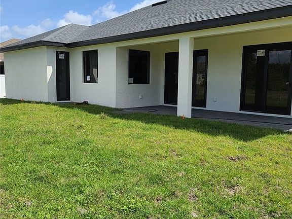 4th image of 3011 NE Juanita Place Cpe