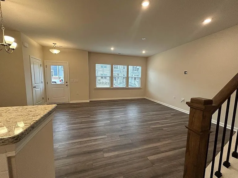 241 Ribbon Rail St — Photo 16