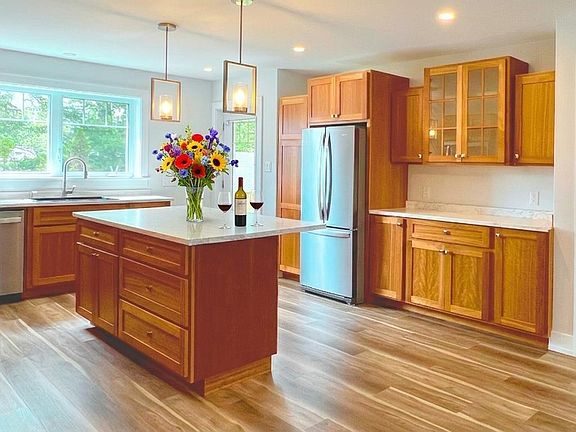 5th image of 769 Pictou Rd E Unit 3