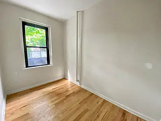 Rented by MySpaceNYC
