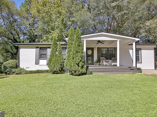 1571 Vineyard Rd, Griffin, GA 30223