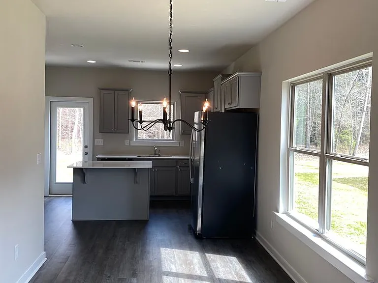 130 Ridge View Cir — Photo 8