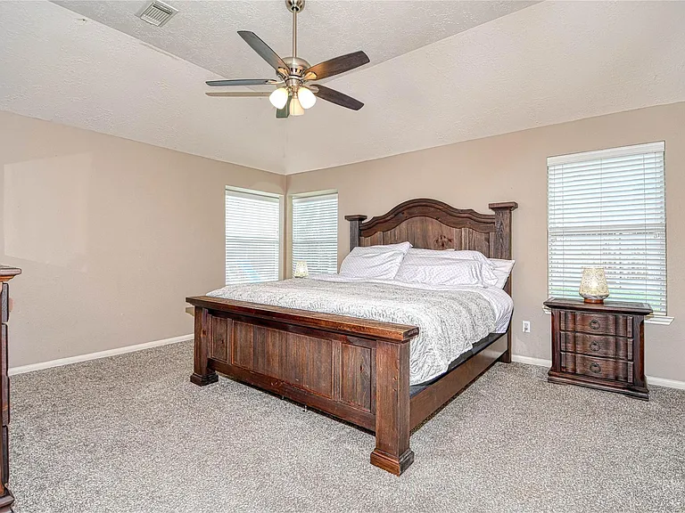 25923 Marshbrook Ln — Photo 9