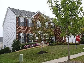 2nd image of 3824 Kendall Dr