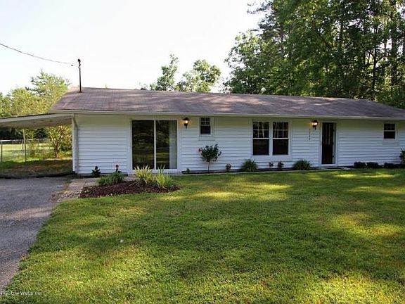 3rd image of 7702 Cedar Dr