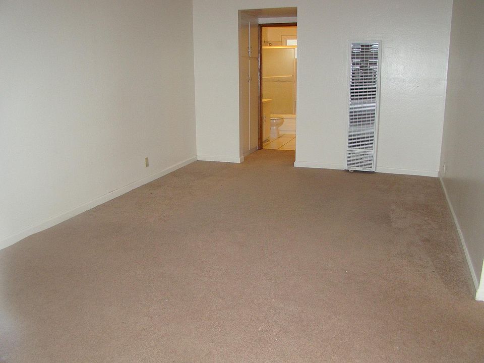 2nd image of 643 Nordale Ave #3