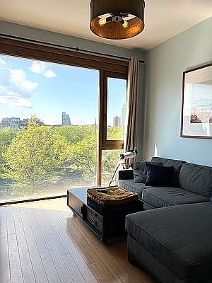 5th image of 439 Metropolitan Ave