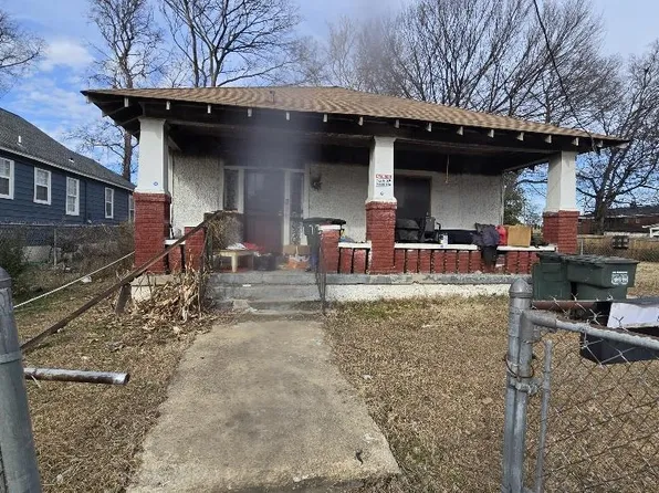 890 Faxon Ave, Memphis, TN 38105