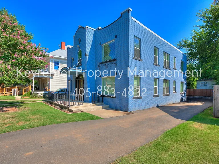 1308 NW 16th St — Photo 7