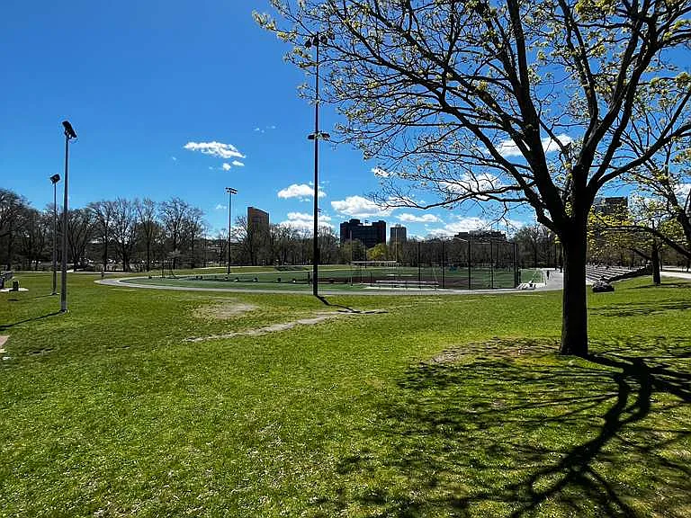 121 Park Dr #38D — Photo 10