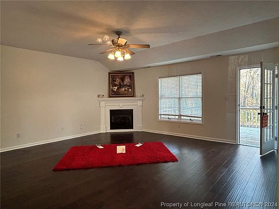 4th image of 139 Mosswood Dr