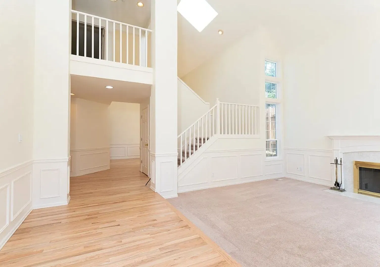 4Bd/2.5Ba Bellevue House — Photo 3