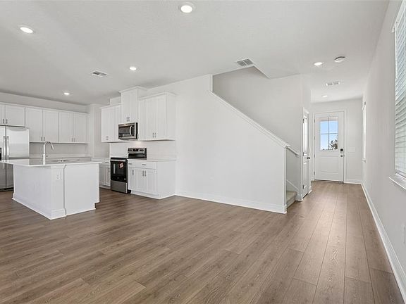 6th image of this home
