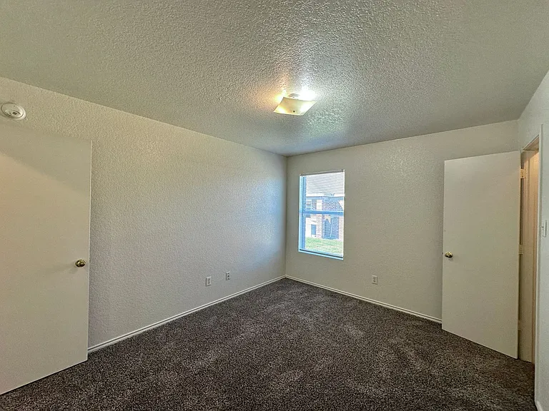 5302 Lauren Lea Dr — Photo 14