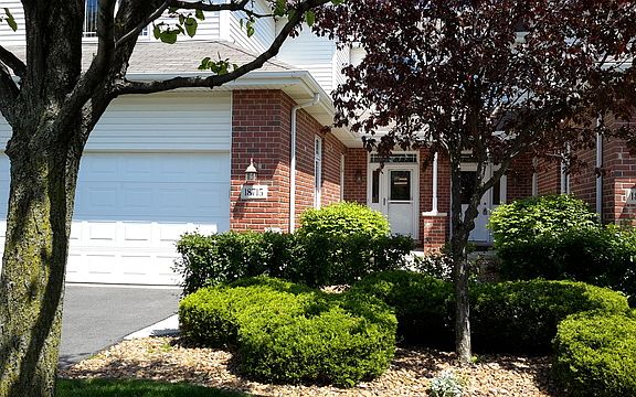 2nd image of 18715 Crystal Creek Dr