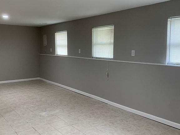 finished daylight basement