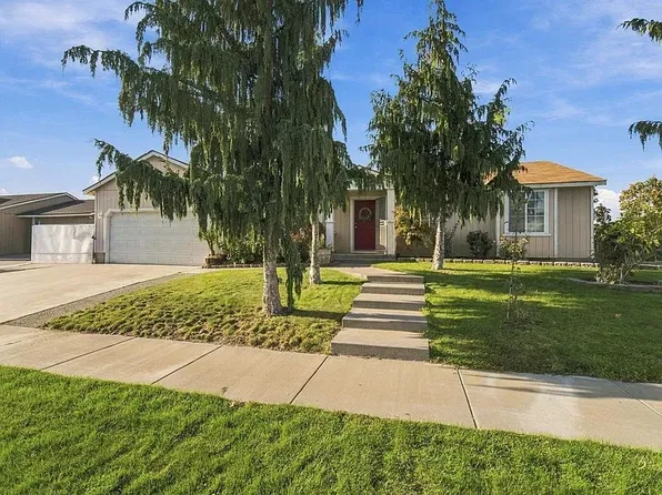 4819 Kalahari Dr, Pasco, WA 99301