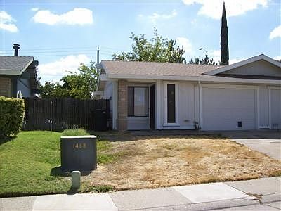 1st image of 520B Arlene Dr