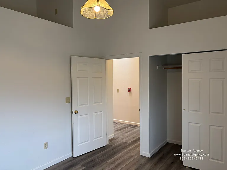 15310 Main St E #1 — Photo 26