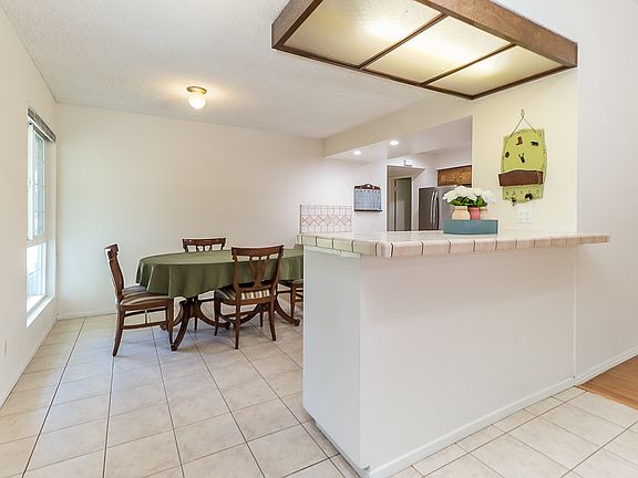 4th image of 12206 Fuschia Ave