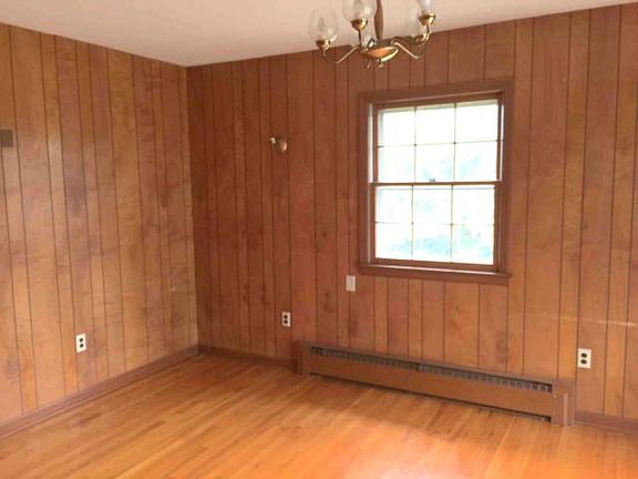 4th image of 7605 Harry S Truman Dr