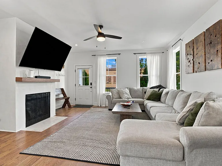 6003B New York Ave — Photo 4