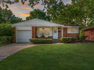 24461 Pembroke Ave, Detroit, MI 48219