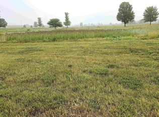 1002 Ring Dr, Metamora, IL 61548