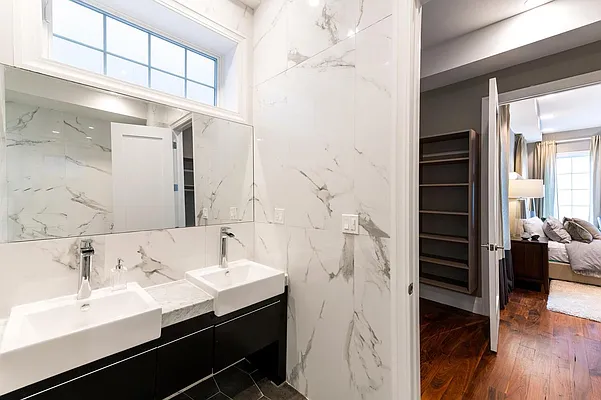 Sold by Compass | media 15