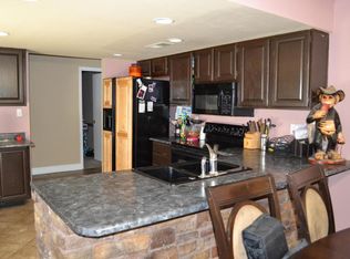 2561 E Commonwealth Cir, Chandler, AZ 85225