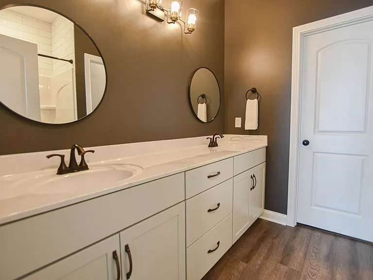 195 Sambar Dr — Photo 9