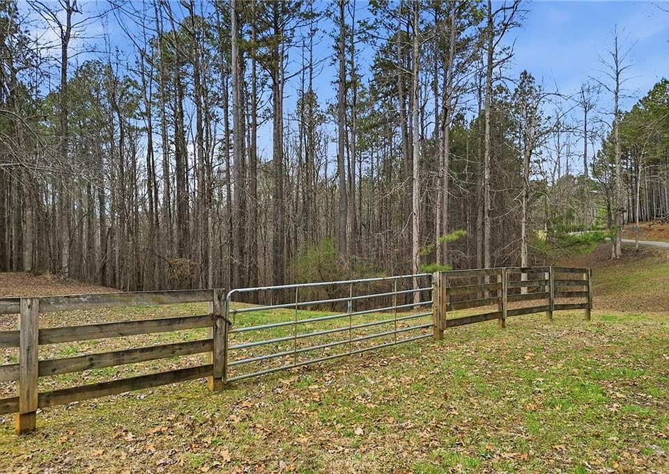 1st image of 2025 Soap Creek Rd #2