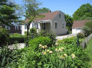 22 Robbins Ct, Milford, CT 06461