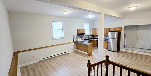 537 Goepp Cir #B Photo 1