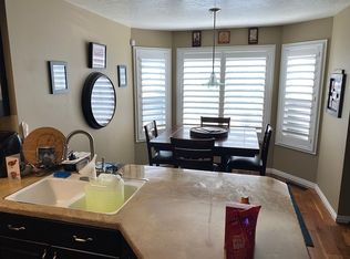 15 W Bradley Dr, Centerville, UT 84014