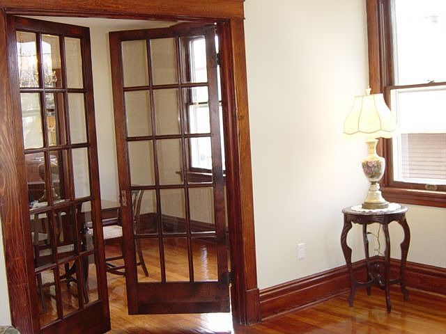 1st image of 6940 Waldemar Ave
