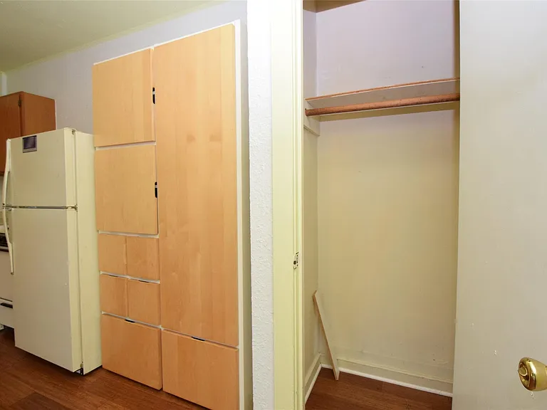 2801 Lafayette Ave #B — Photo 7