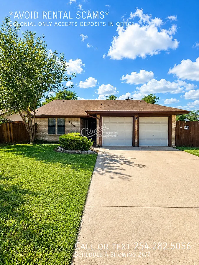 3 bed, 2.0 bath, 1424 sqft, $1,450 — Photo 1