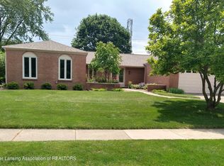 2117 Tamarack Dr, Okemos, MI 48864