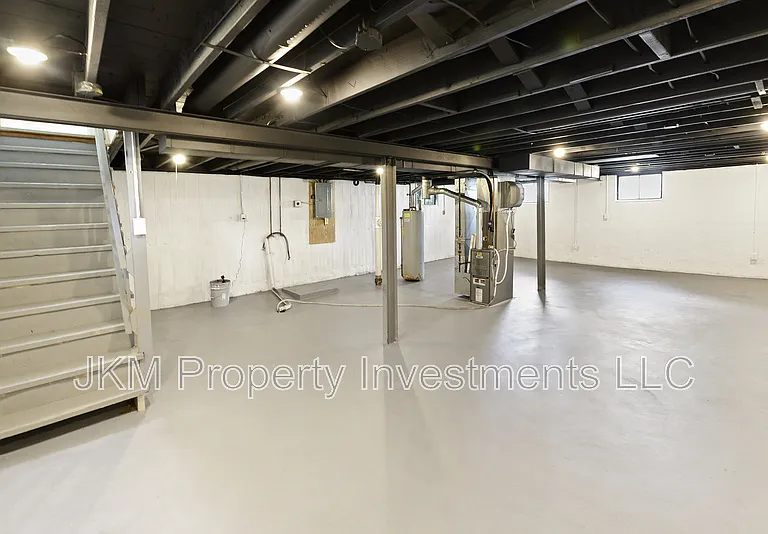 135 Saint Maurice Ln — Photo 16
