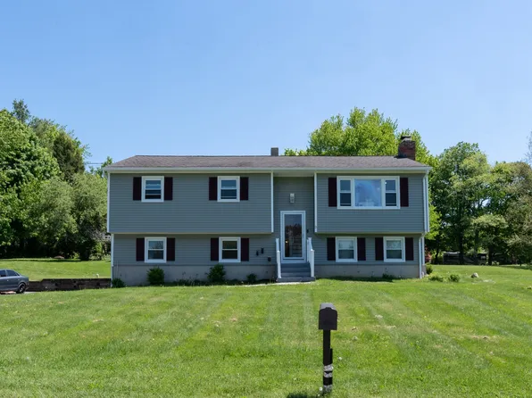2 Carriage Drive, New Milford, CT 06776