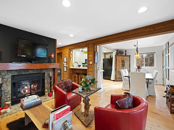 4th image of 4125 Bluff Condo Dr
