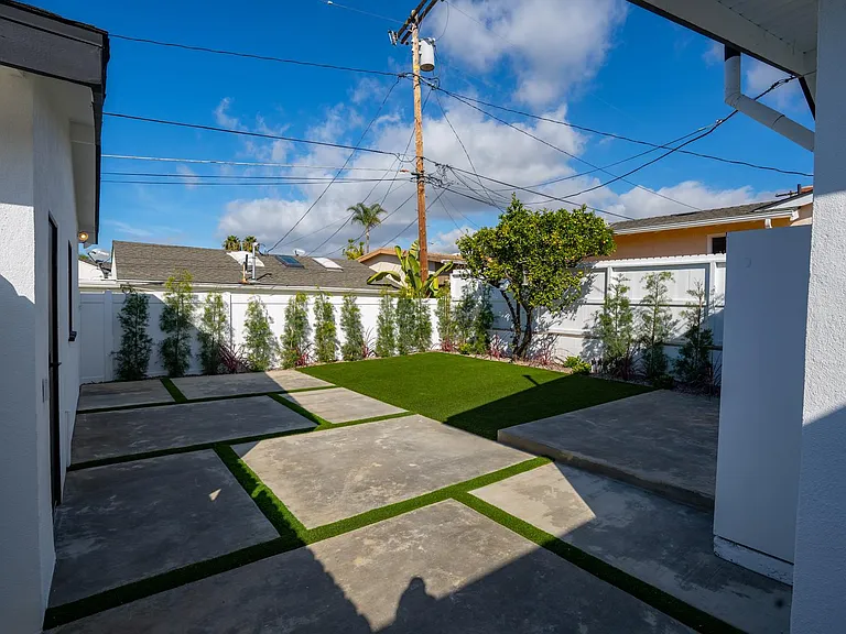 174 W Avenida Cornelio — Photo 19