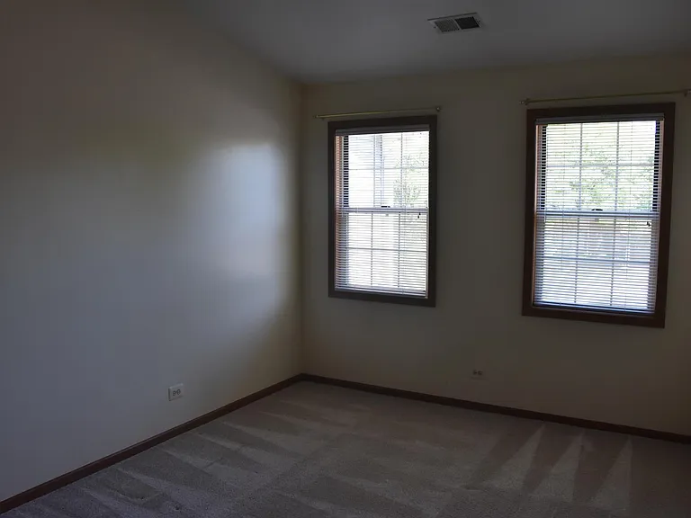 2441 Charleston Dr #4 — Photo 10