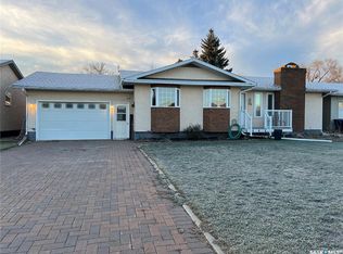 235 George Cres, Esterhazy, SK S0A0X0