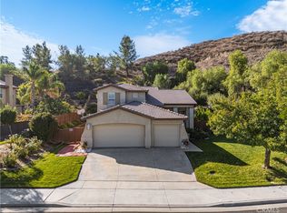 946 E Harvest Dr, San Jacinto, CA 92583