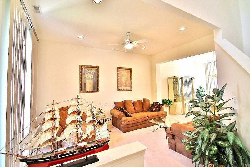 1st image of 36 Tannery Hill Dr