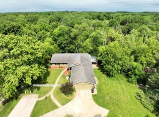 4927 Kings Cove Rd, Racine, WI 53406